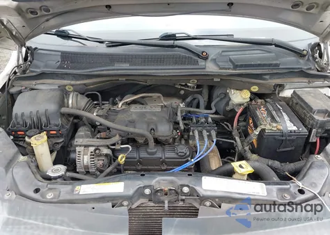 2010 Volkswagen Routan Se z USA, uszkodzony, nr VIN 2V4RW3D12AR296047